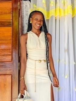 Profil de Francia, une femme célibataire de 26 ans à Toamasina