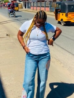 Profil de Naomie, une femme célibataire de 31 ans à Antalaha
