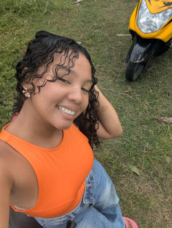 Profil de Valerie, une femme célibataire de 22 ans à Toamasina