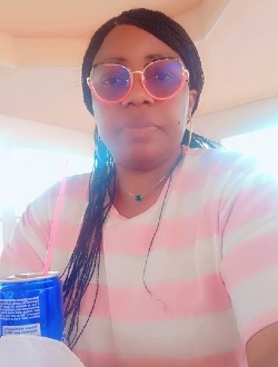 Profil de Grâce, une femme célibataire de 41 ans à Abidjan