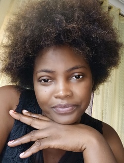 Profil de Yahdiel, une femme célibataire de 39 ans à Douala