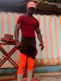 profile picture 0