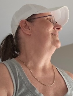 Profil de Vivie, une femme célibataire de 64 ans à Perpignan