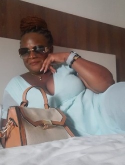 Profil de Shaye, une femme célibataire de 42 ans à Libreville