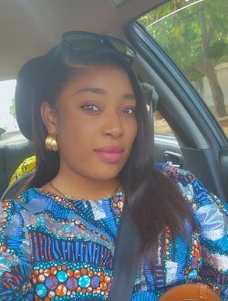 Profil de ChimÈne, une femme célibataire de 36 ans à Lomé