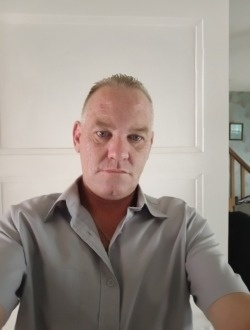 Profil de Olivier, un homme célibataire de 48 ans à Caen