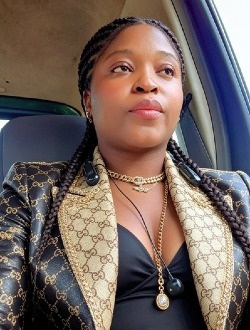 Profil de Kyc, une femme célibataire de 38 ans à Yaoundé