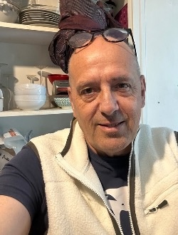 profile picture 0