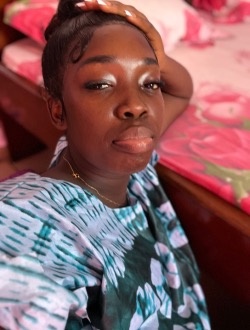 Profil de Christine, une femme célibataire de 25 ans à Douala