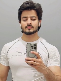 profile picture 0