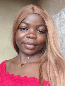 Profil de Sarelle, une femme célibataire de 21 ans à Yaoundé