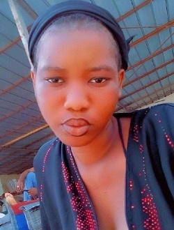 Profil de Josiane, une femme célibataire de 22 ans à Abidjan