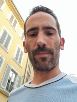 Profil de Damien, un homme célibataire de 44 ans à Roanne