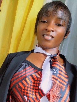 Profil de Wislet Ekambi, une femme célibataire de 21 ans à Douala