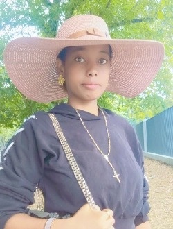 Profil de Jessica, une femme célibataire de 23 ans à Toamasina