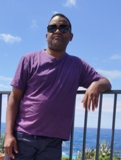 Profil de Teddy, un homme célibataire de 42 ans à Saint-Philippe