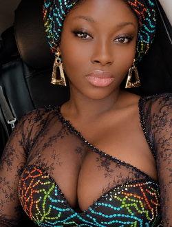 Profil de Aïcha, une femme célibataire de 29 ans à Abata