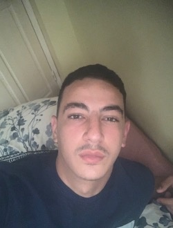 Profil de Toutoue, un homme célibataire de 20 ans à Kouba