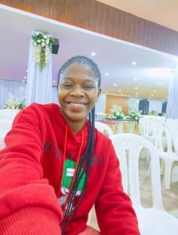 Profil de Dieska, une femme célibataire de 22 ans à Nkomo