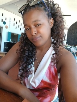 Profil de Joby, une femme célibataire de 33 ans à Tananambao
