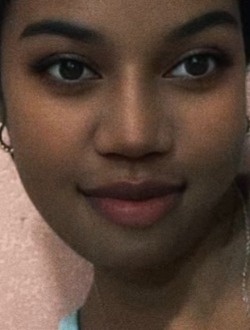 Profil de Saf, une femme célibataire de 26 ans à 67 Ha