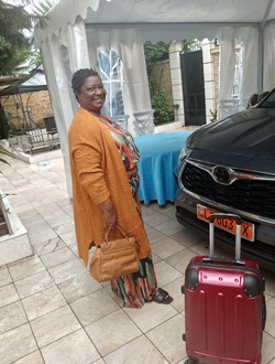 Profil de Paulette Sylvie, une femme célibataire de 53 ans à Douala