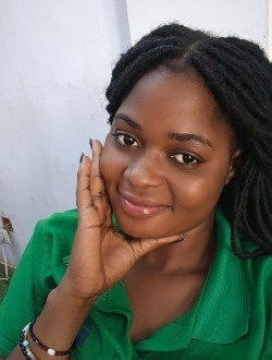 Profil de Ouedraogo, une femme célibataire de 27 ans à Ouagadougou
