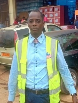 Profil de Cedric, un homme célibataire de 36 ans à Yaoundé
