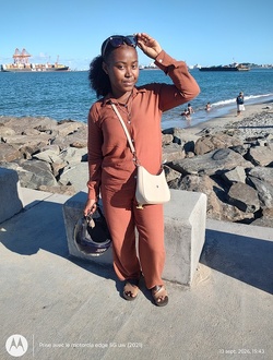 Profil de Honorette, une femme célibataire de 23 ans à Toamasina
