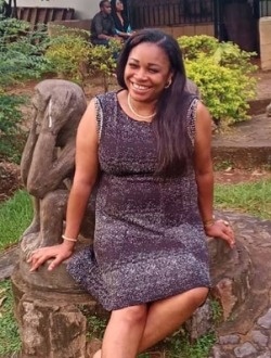Profil de Marie Suzanne, une femme célibataire de 38 ans à Yaoundé