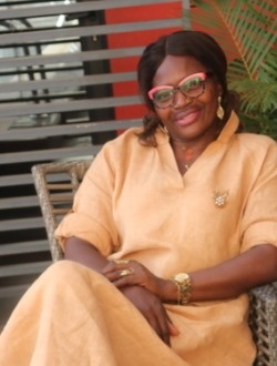Profil de Pascaline, une femme célibataire de 56 ans à Yaoundé