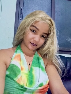 Profil de Eldine, une femme célibataire de 25 ans à Antsiranana