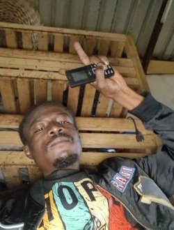 Profil de Ernesto, un homme célibataire de 31 ans à Yaoundé