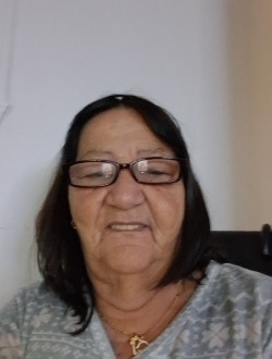 Profil de Linda, une femme célibataire de 64 ans à Longueuil