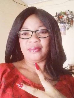 Profil de Laurecia, une femme célibataire de 39 ans à Ouagadougou