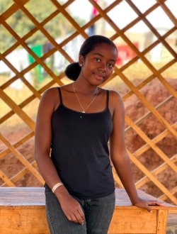 Profil de Candy, une femme célibataire de 20 ans à Fianarantsoa