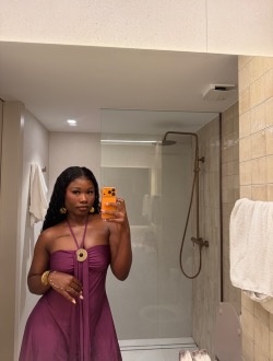 Profil de Luna, une femme célibataire de 23 ans à Lyon