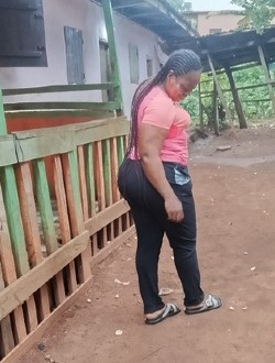 Profil de Fadimatoui, une femme célibataire de 31 ans à Yaoundé