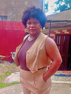 Profil de Jasmine, une femme célibataire de 33 ans à Yaoundé