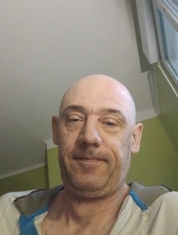 Profil de Yannick, un homme célibataire de 46 ans à Loos