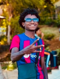 profile picture 0