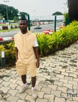 Profil de Enock, un homme célibataire de 24 ans à Abata