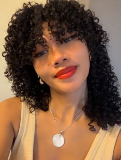 Profil de Mia, une femme célibataire de 29 ans à Mahajanga
