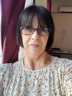 Profil de Fazia, une femme célibataire de 59 ans à Tizi Ouzou