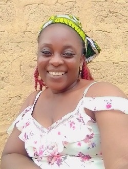 Profil de Nicole, une femme célibataire de 31 ans à Yopougon-Attié
