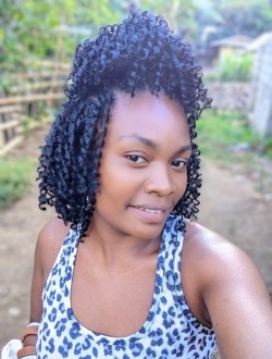 Profil de Marie, une femme célibataire de 27 ans à Toamasina