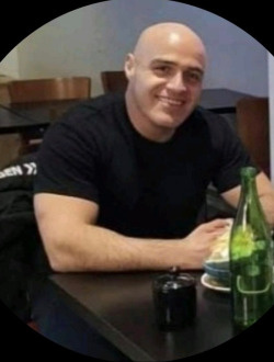 Profil de Francis, un homme célibataire de 44 ans à Montréal