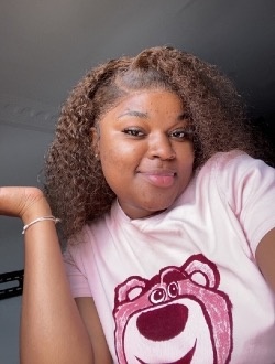 Profil de Cassandra, une femme célibataire de 24 ans à Texas City