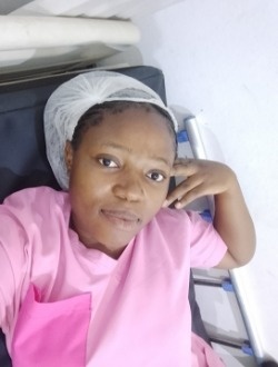 Profil de Marie, une femme célibataire de 21 ans à Yaoundé