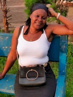 Profil de Valerie, une femme célibataire de 39 ans à Yaoundé